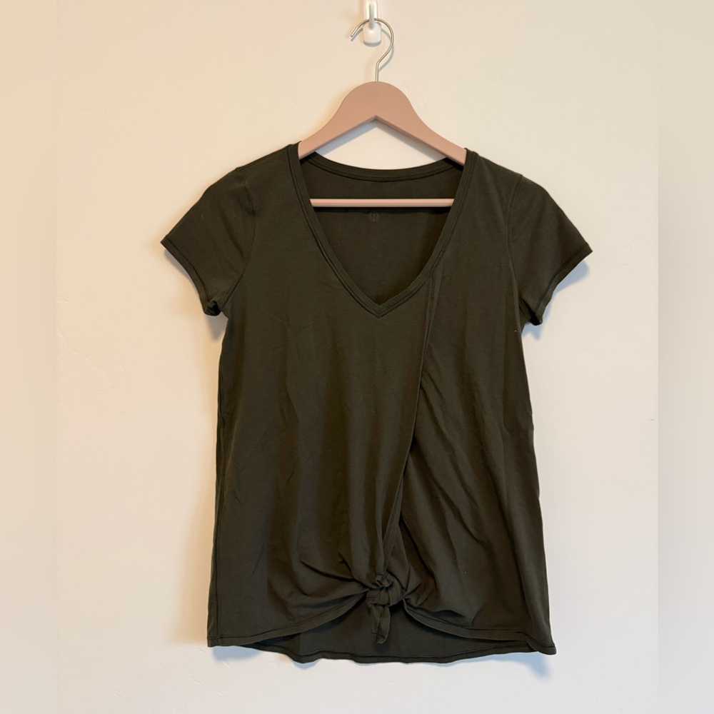 Lululemon Knot A Problem Tee - image 4